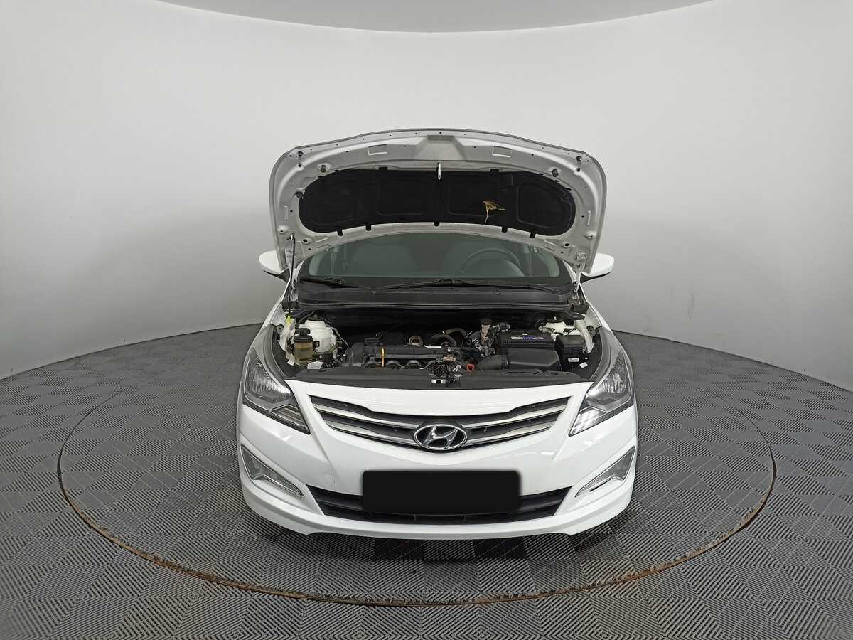 Hyundai Solaris с пробегом — 2016 год. Фото: #6