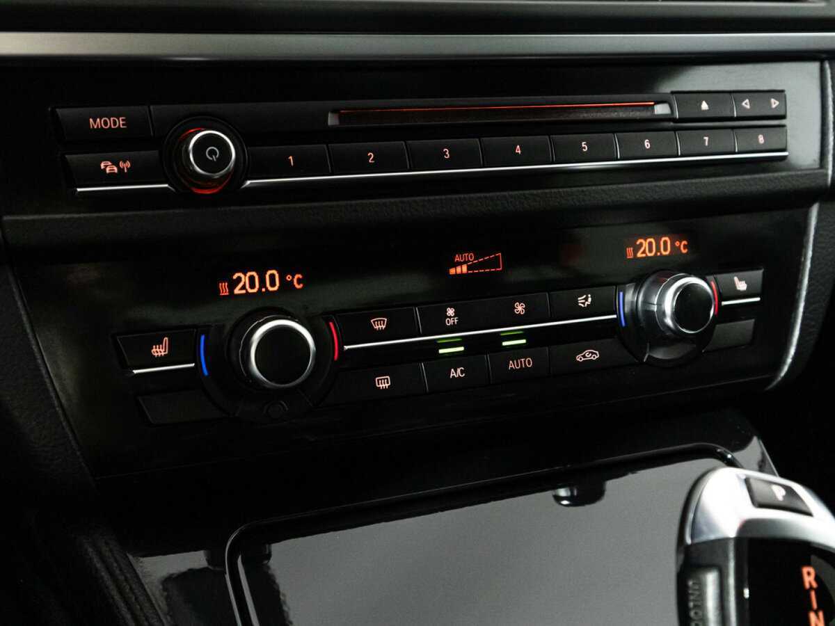 BMW 5 серии с пробегом — 2016 год. Фото: #18