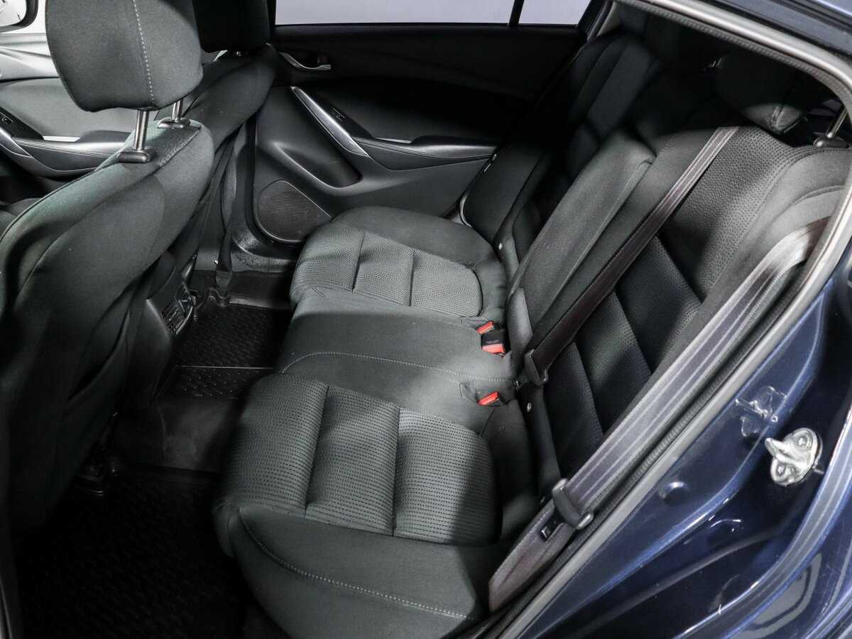 Mazda 6 с пробегом — 2017 год. Фото: #9