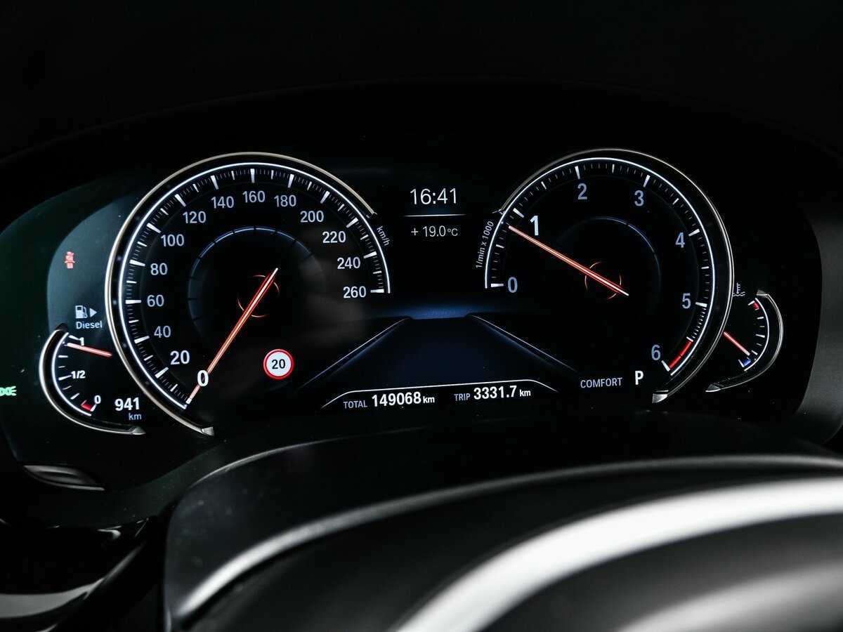 BMW 5 серии с пробегом — 2018 год. Фото: #9