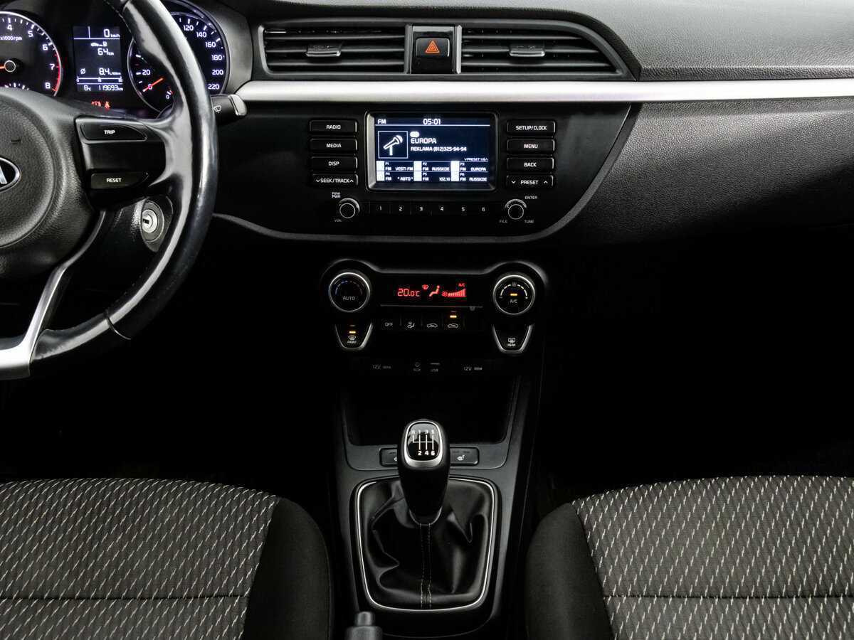 Kia Rio с пробегом — 2018 год. Фото: #6
