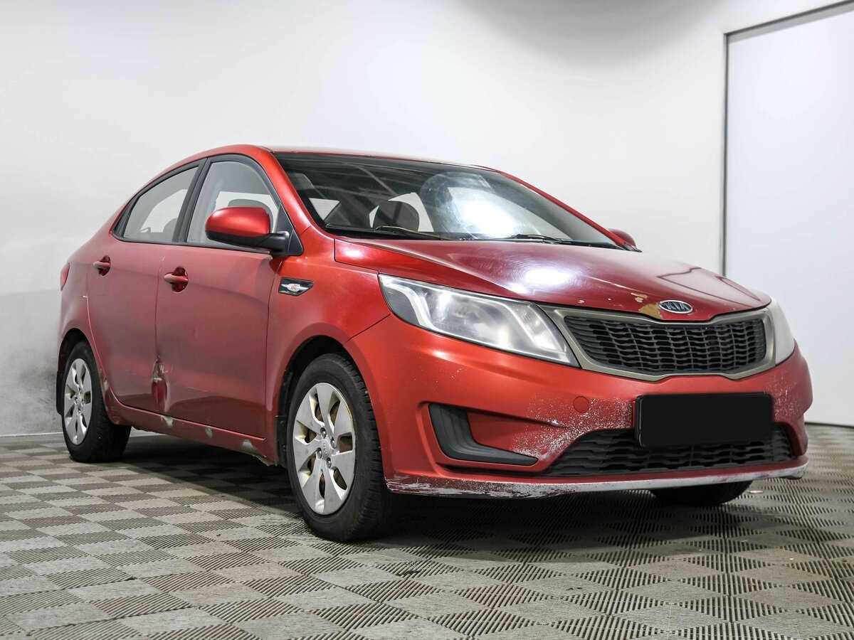 Kia Rio с пробегом — 2012 год. Фото: #2