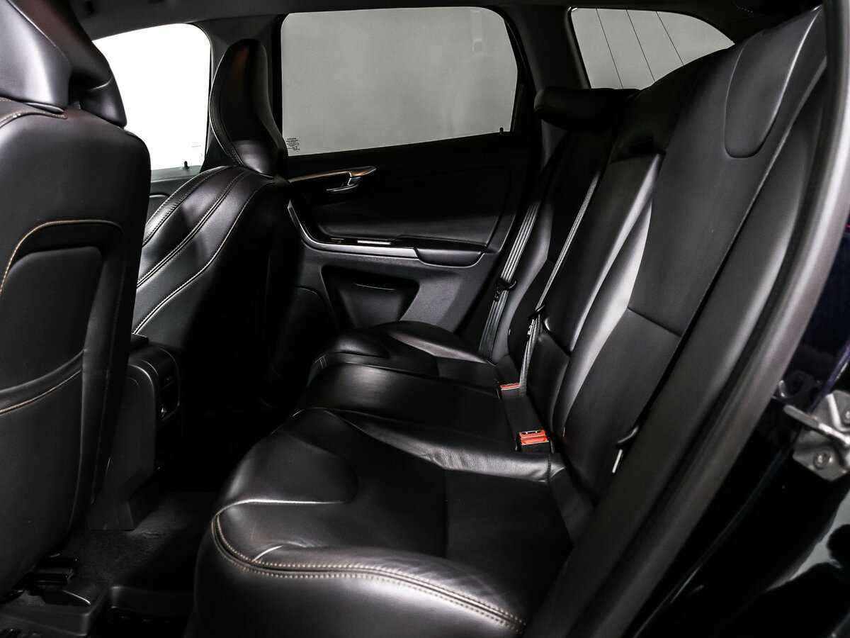 Volvo XC60 с пробегом — 2017 год. Фото: #12