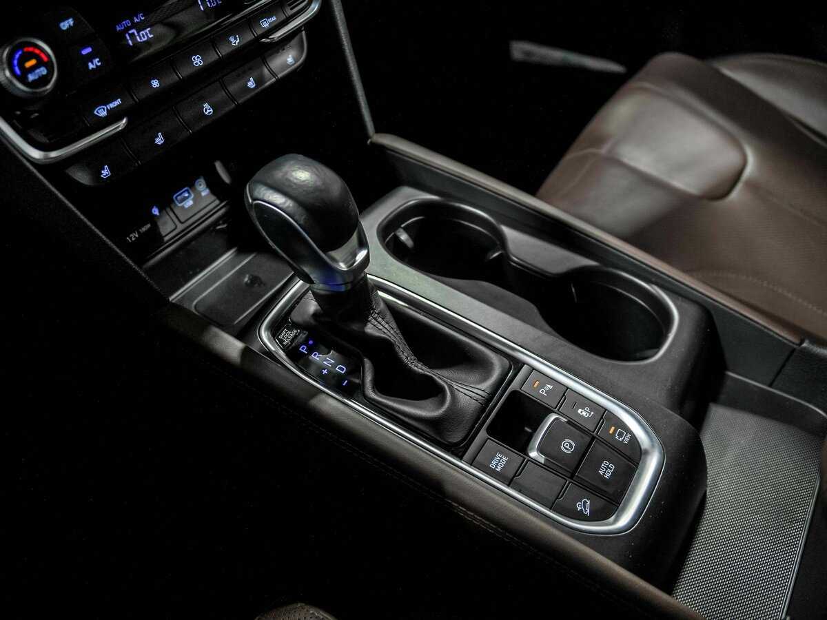 Hyundai Santa Fe с пробегом — 2019 год. Фото: #14