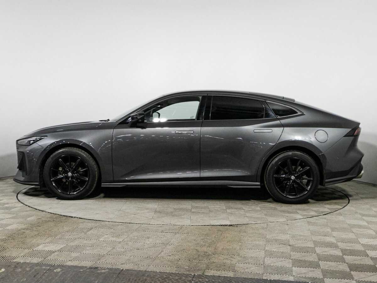 Changan UNI-V с пробегом — 2023 год. Фото: #7