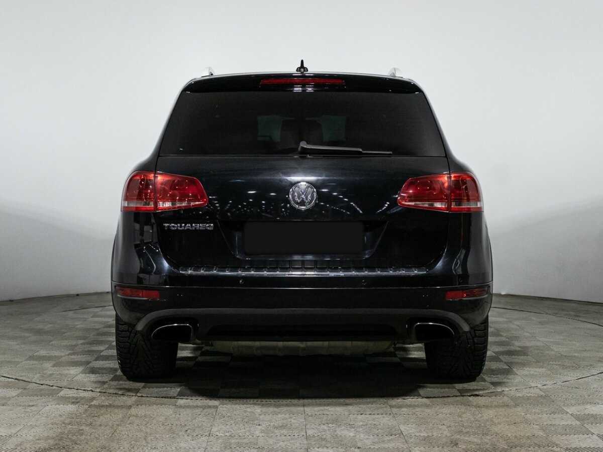 Volkswagen Touareg с пробегом — 2012 год. Фото: #4