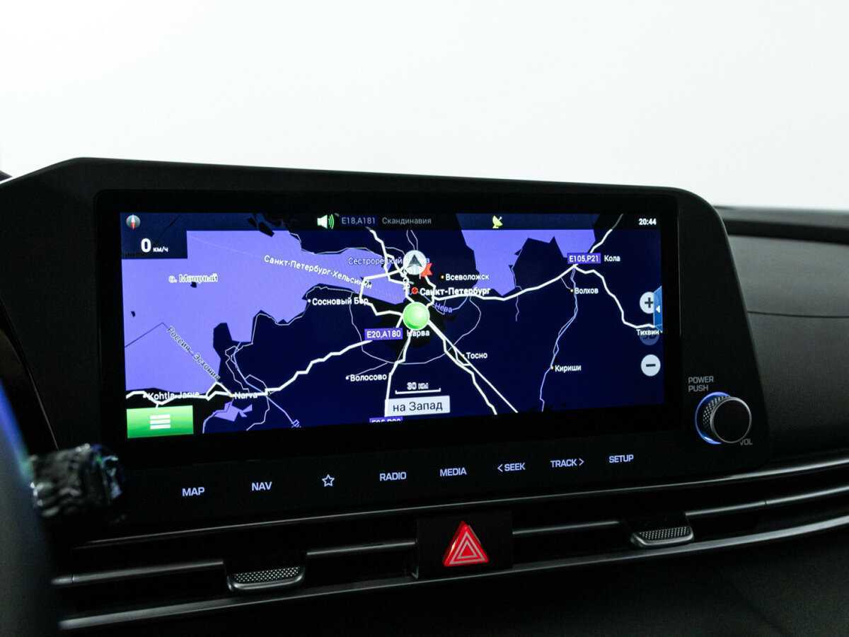 Hyundai Elantra с пробегом — 2023 год. Фото: #15