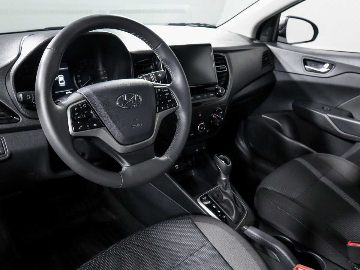 Solaris HS с пробегом — 2024 год. Фото: #13