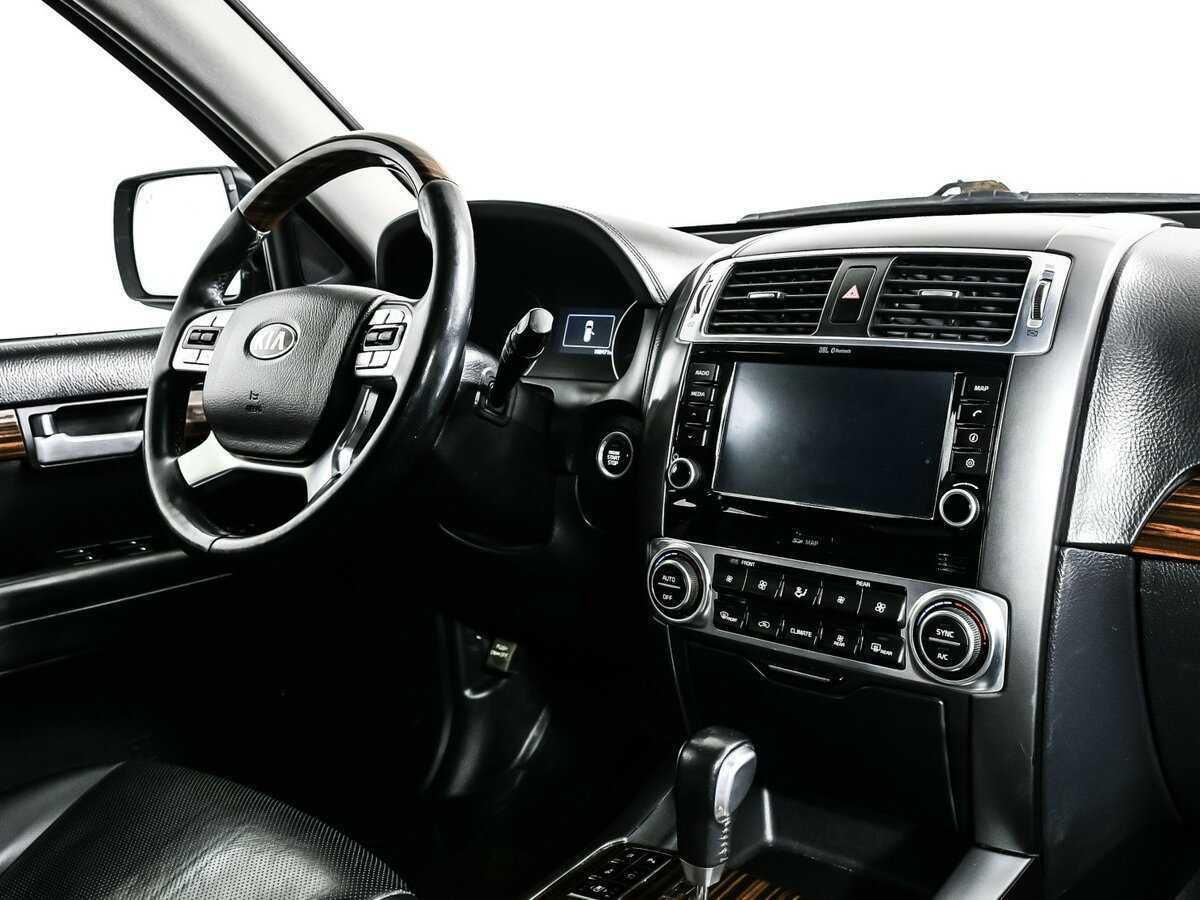 Kia Mohave с пробегом — 2017 год. Фото: #8