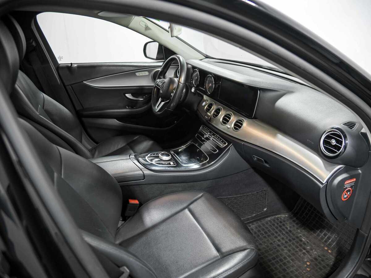 Mercedes-Benz E-Класс с пробегом — 2019 год. Фото: #16