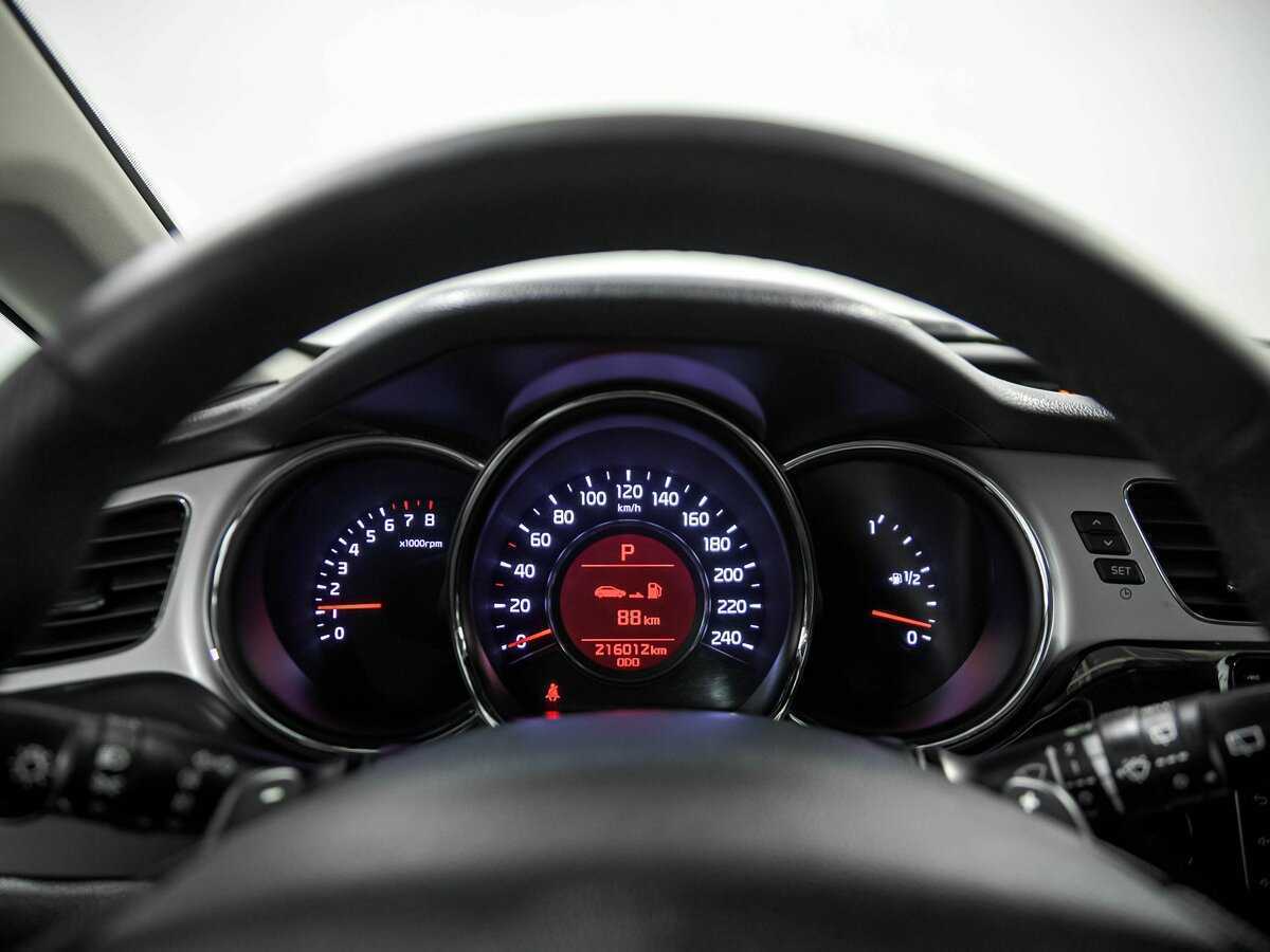 Kia Ceed с пробегом — 2013 год. Фото: #6