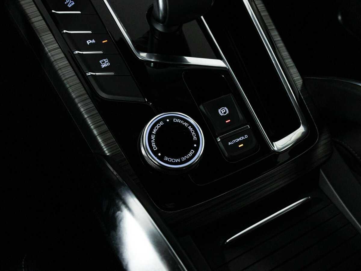 Geely Atlas Pro с пробегом — 2023 год. Фото: #17