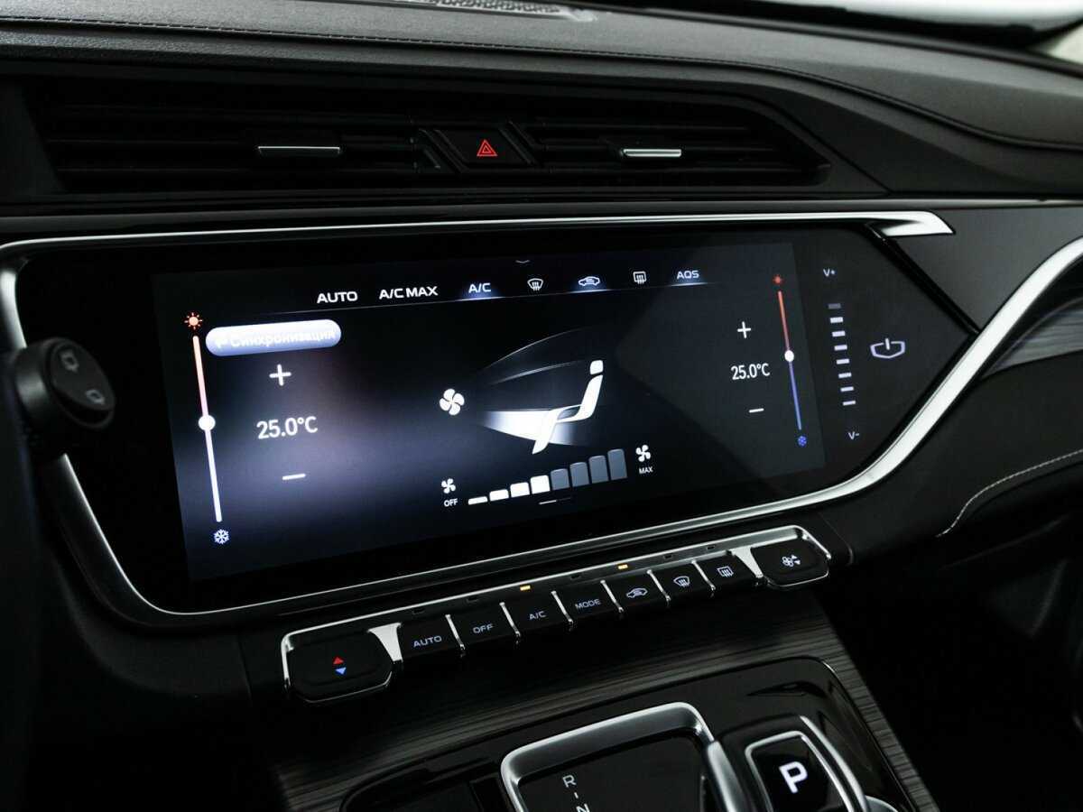 Geely Atlas Pro с пробегом — 2022 год. Фото: #18