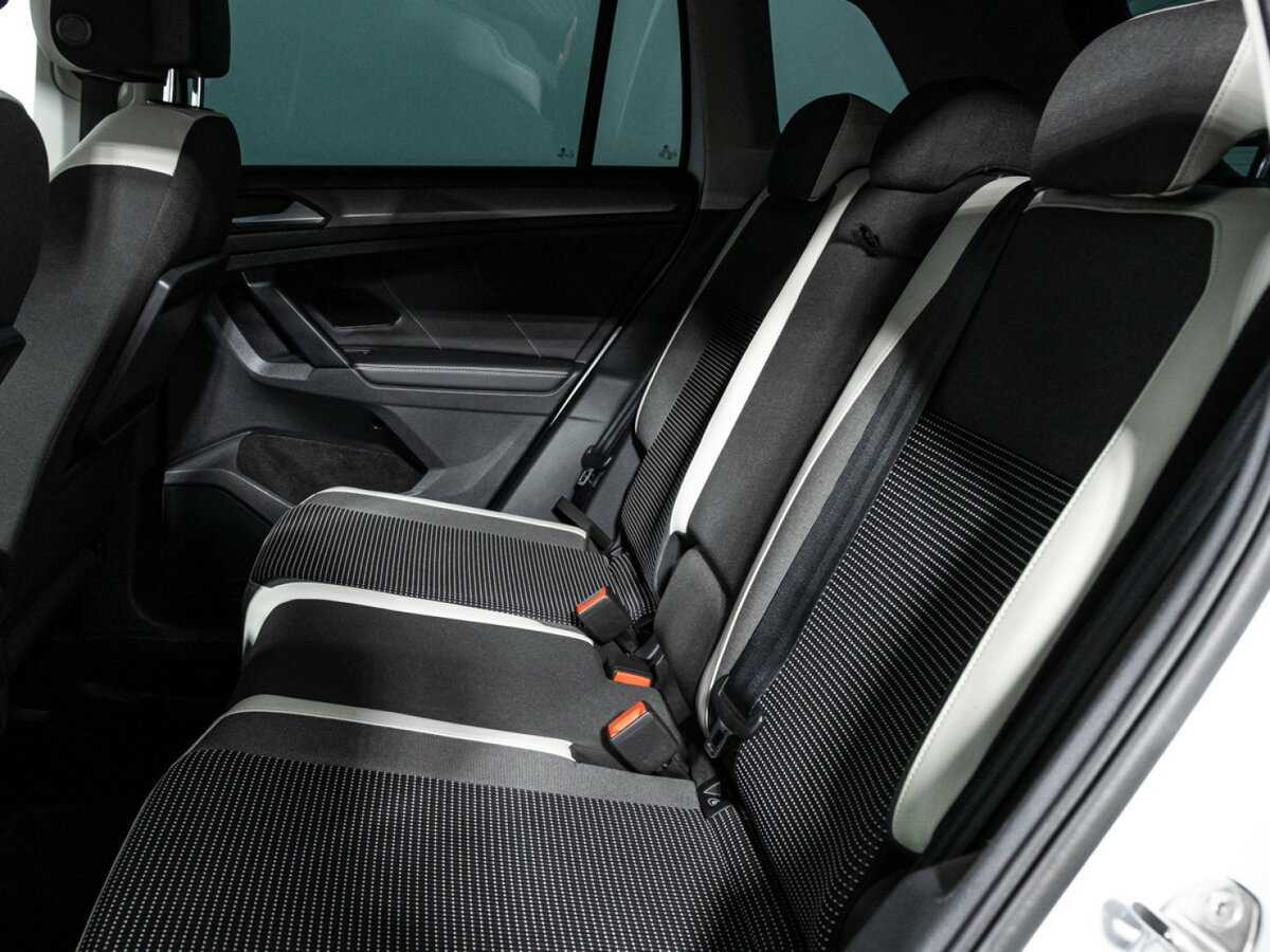 Volkswagen Tiguan с пробегом — 2020 год. Фото: #9
