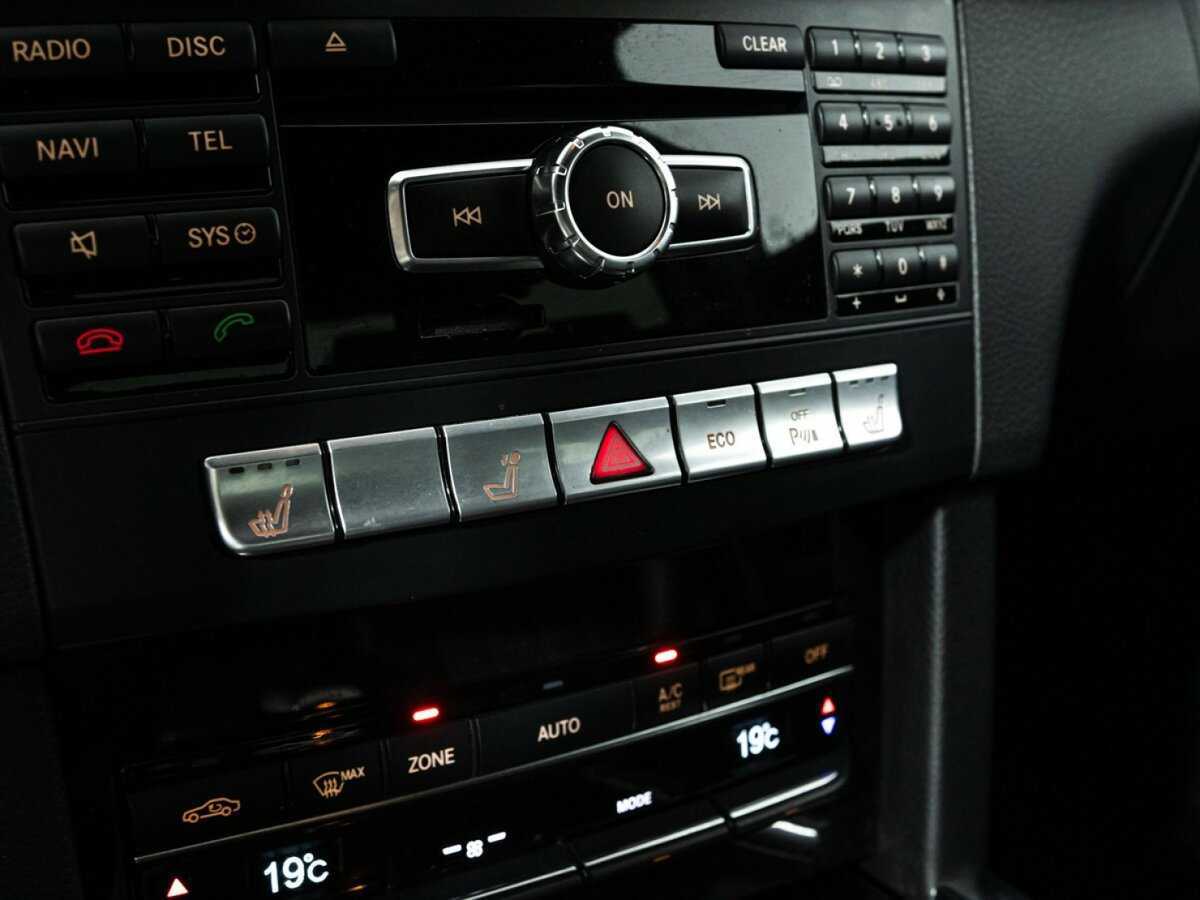 Mercedes-Benz E-Класс с пробегом — 2013 год. Фото: #16