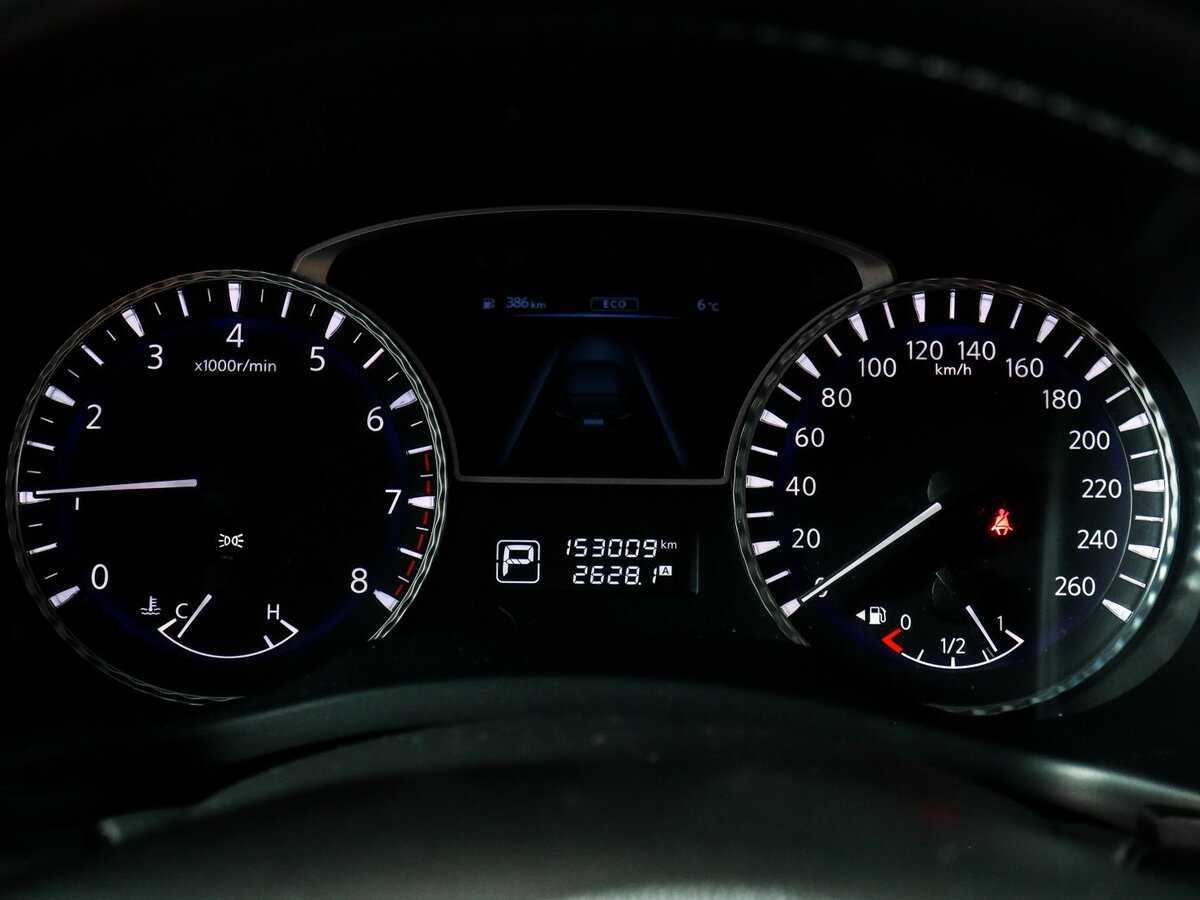 Infiniti QX60 с пробегом — 2016 год. Фото: #10