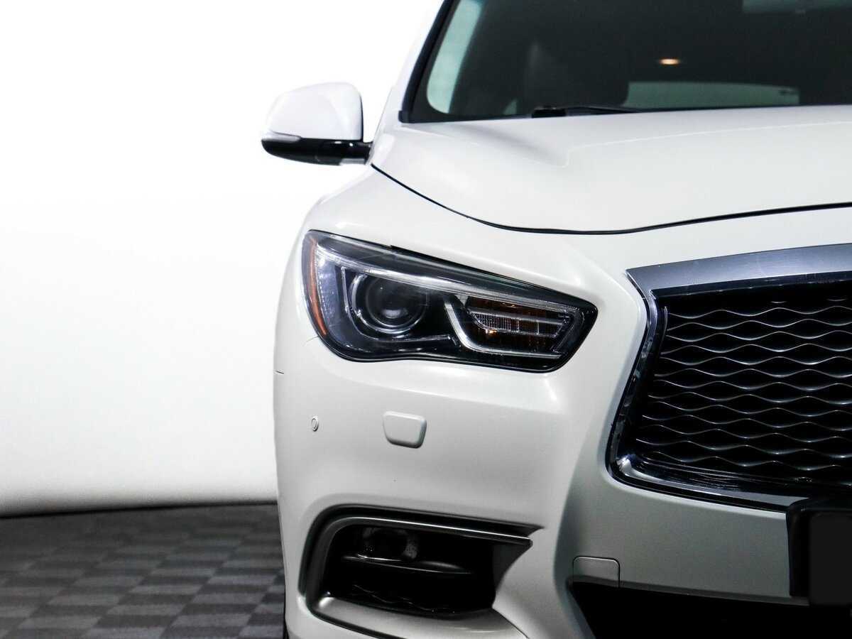 Infiniti QX60 с пробегом — 2016 год. Фото: #17