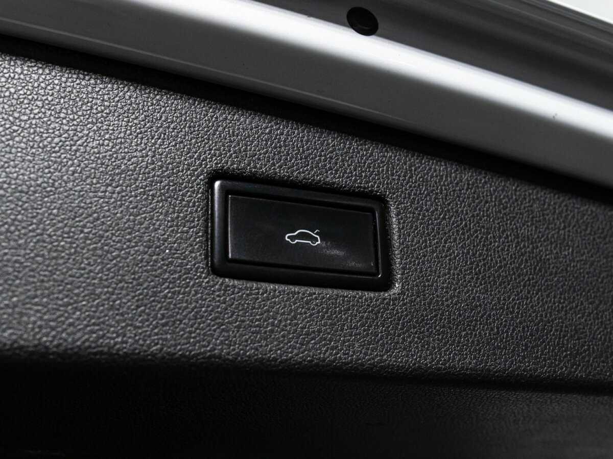 Volkswagen Tiguan с пробегом — 2019 год. Фото: #15