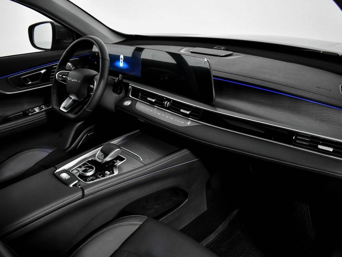 Chery Tiggo 8 Pro Max с пробегом — 2023 год. Фото: #17