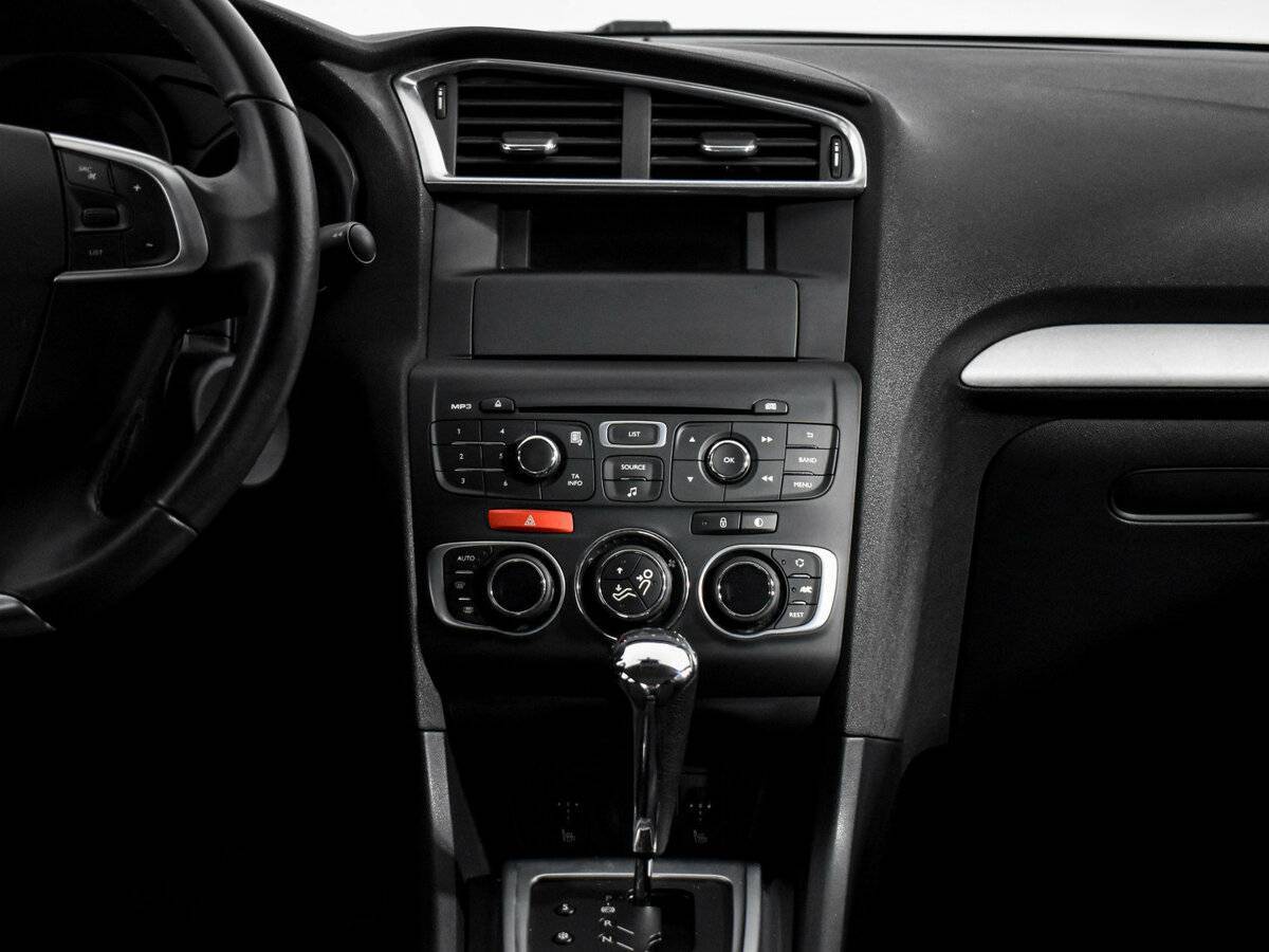 Citroen C4 с пробегом — 2013 год. Фото: #12