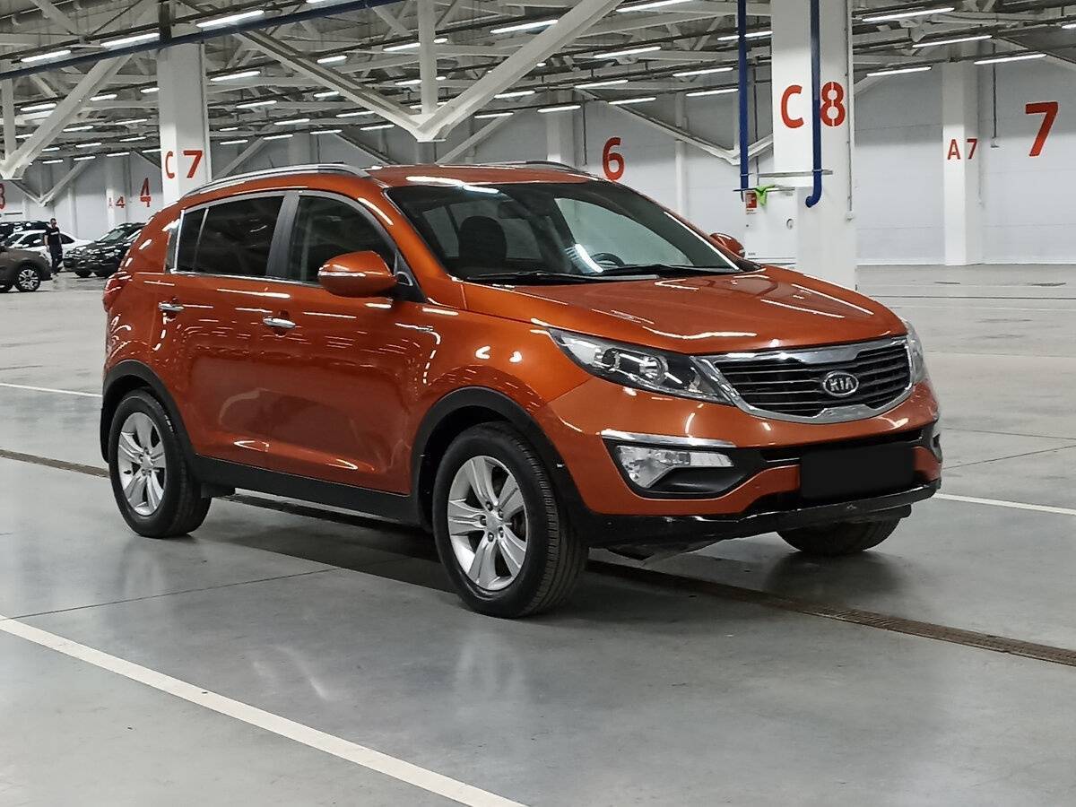 Kia Sportage с пробегом — 2012 год. Фото: #2