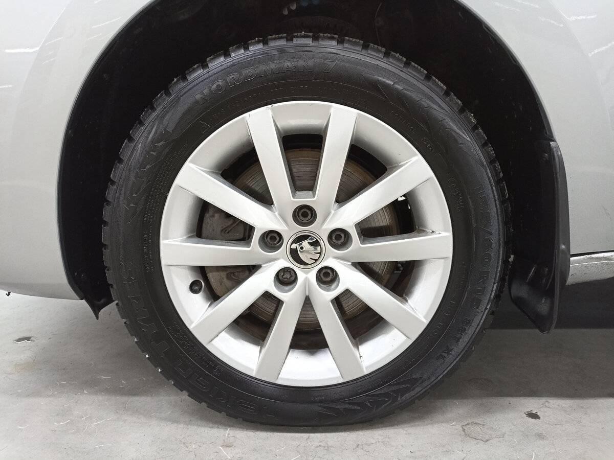 Skoda Rapid с пробегом — 2020 год. Фото: #17