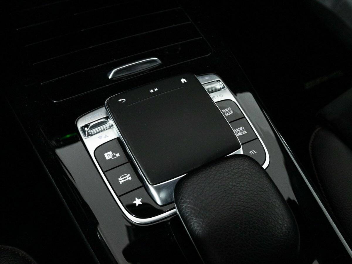 Mercedes-Benz CLA с пробегом — 2019 год. Фото: #17