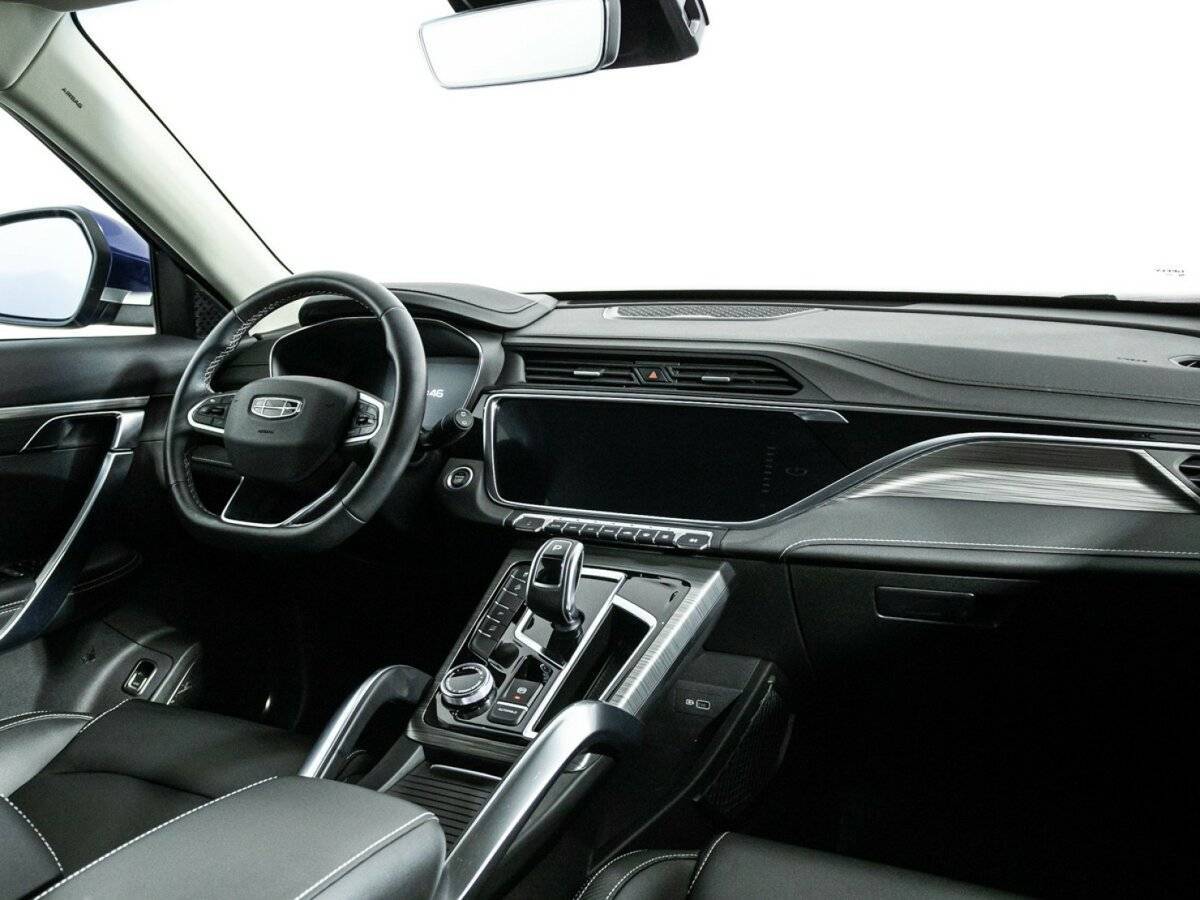 Geely Atlas Pro с пробегом — 2022 год. Фото: #8