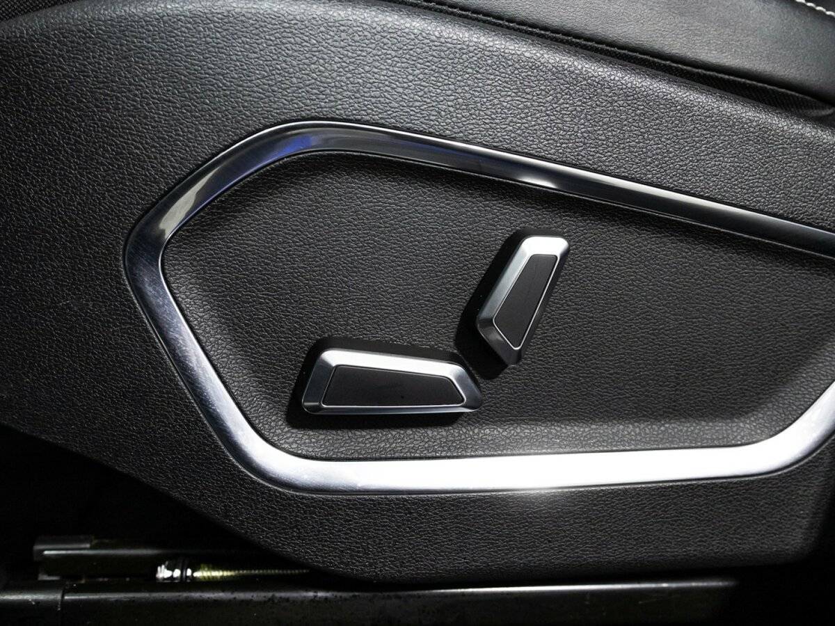 Geely Atlas Pro с пробегом — 2022 год. Фото: #16