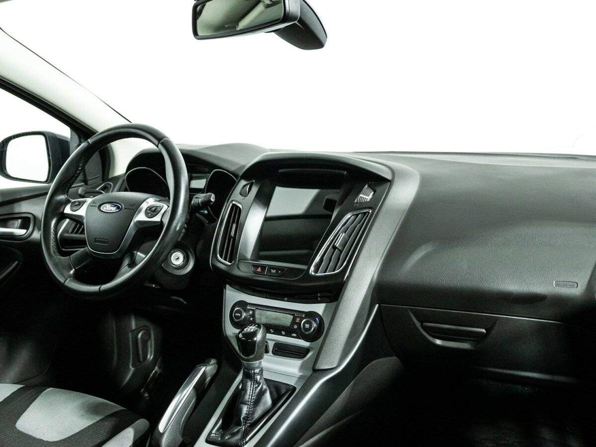 Ford Focus с пробегом — 2013 год. Фото: #8