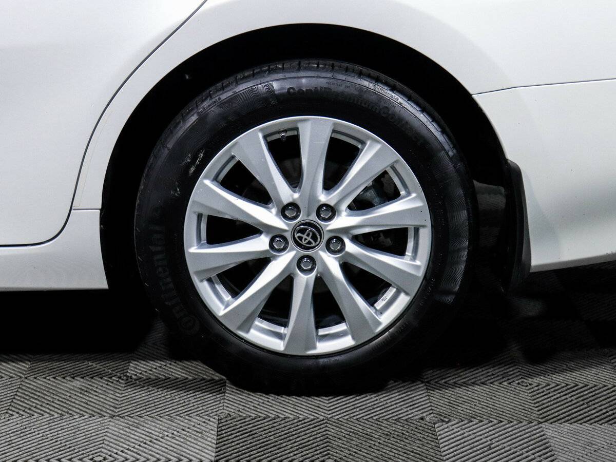 Toyota Camry с пробегом — 2021 год. Фото: #14