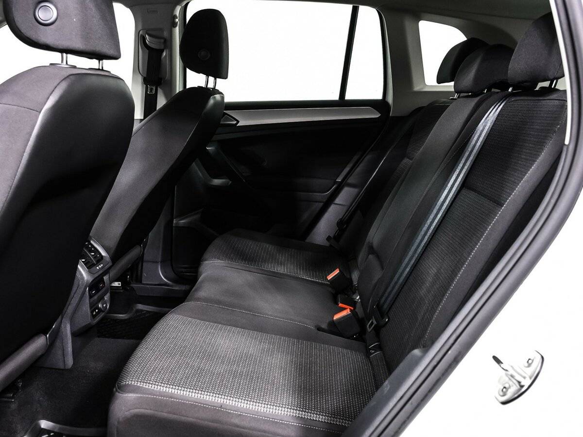 Volkswagen Tiguan с пробегом — 2019 год. Фото: #12