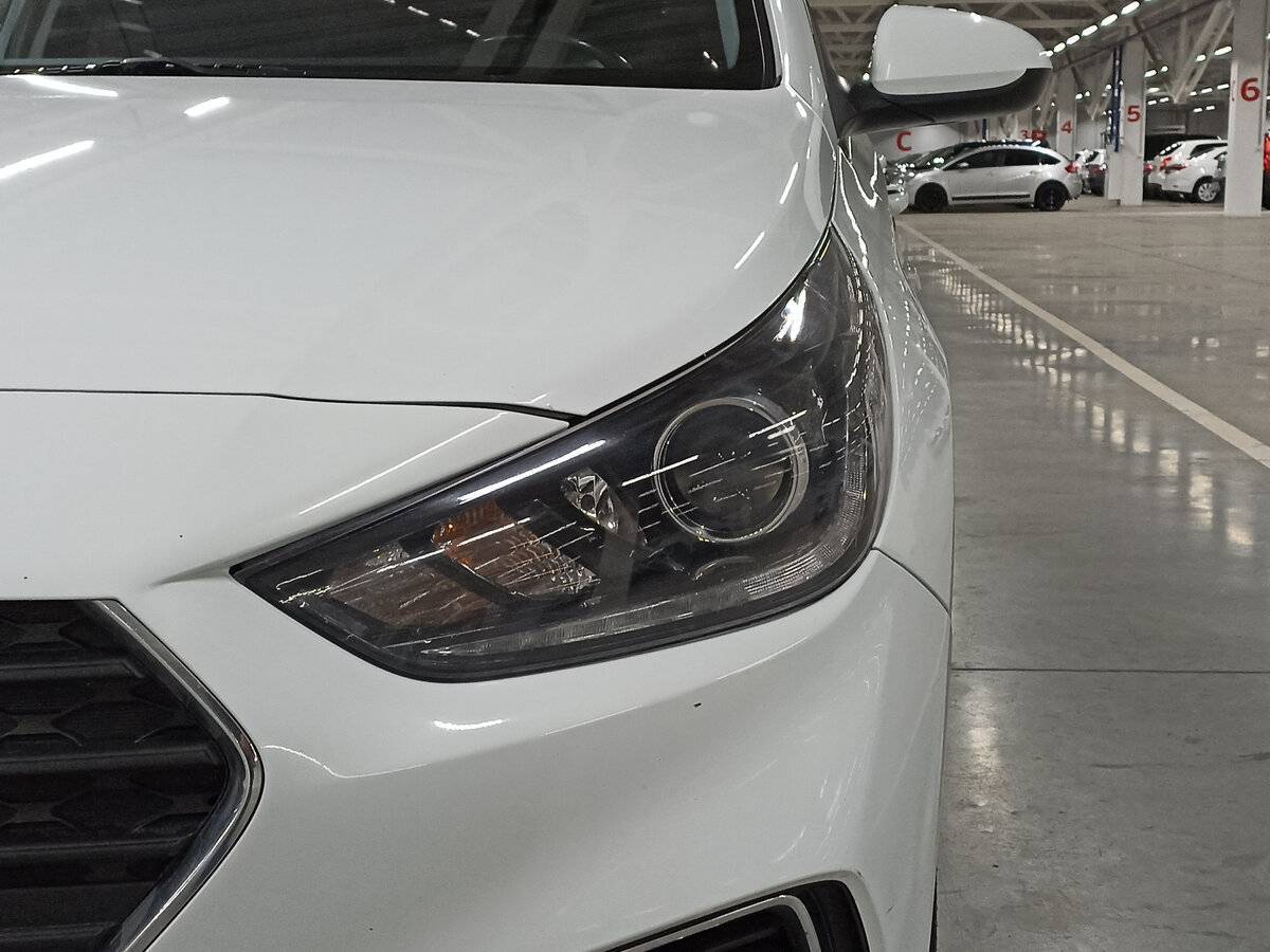 Hyundai Solaris с пробегом — 2019 год. Фото: #16