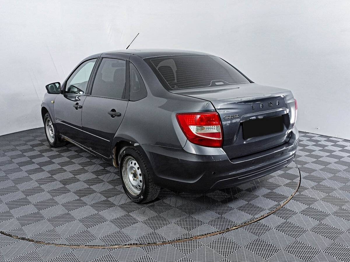 Lada (ВАЗ) Granta с пробегом — 2019 год. Фото: #6