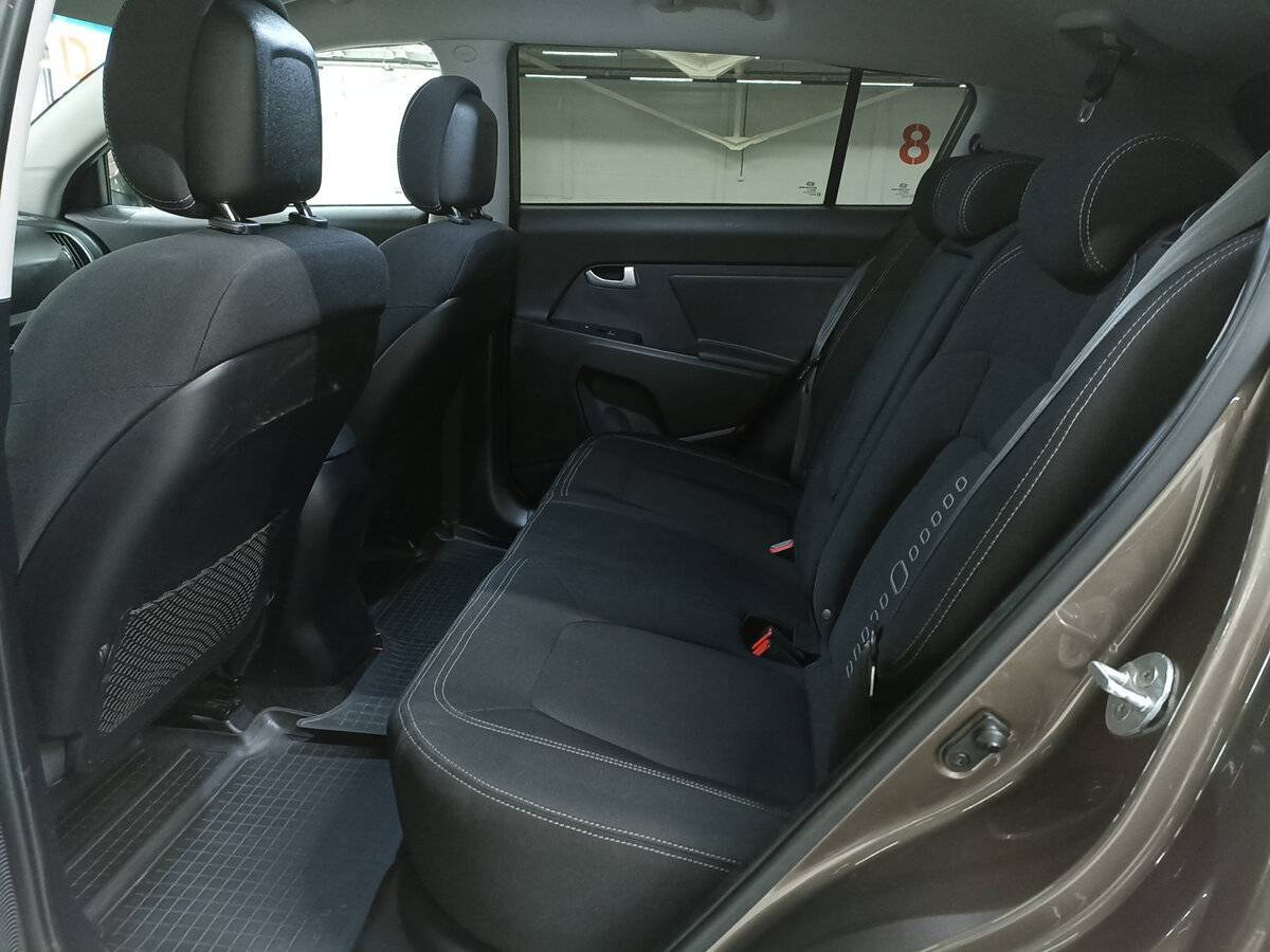 Kia Sportage с пробегом — 2013 год. Фото: #11