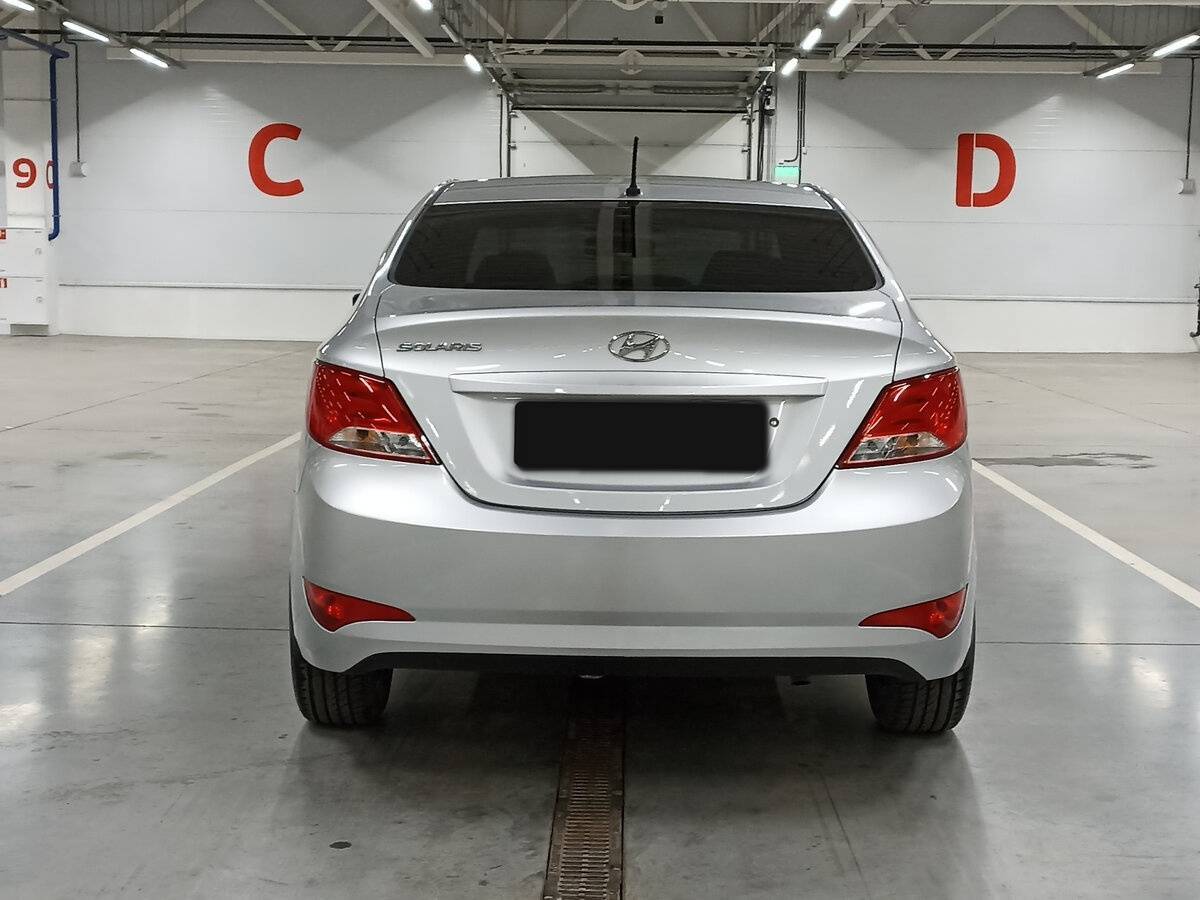 Hyundai Solaris с пробегом — 2016 год. Фото: #5