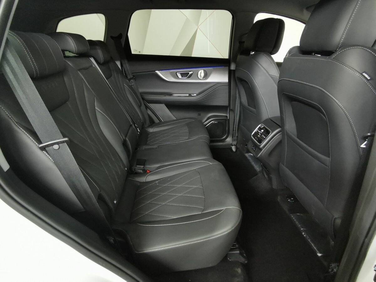 Chery Tiggo 8 Pro Max с пробегом — 2024 год. Фото: #11