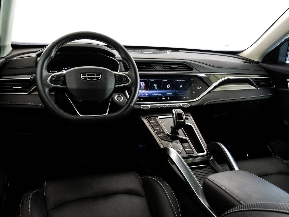 Geely Atlas Pro с пробегом — 2022 год. Фото: #8