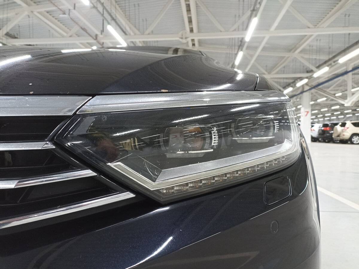 Volkswagen Passat с пробегом — 2018 год. Фото: #16