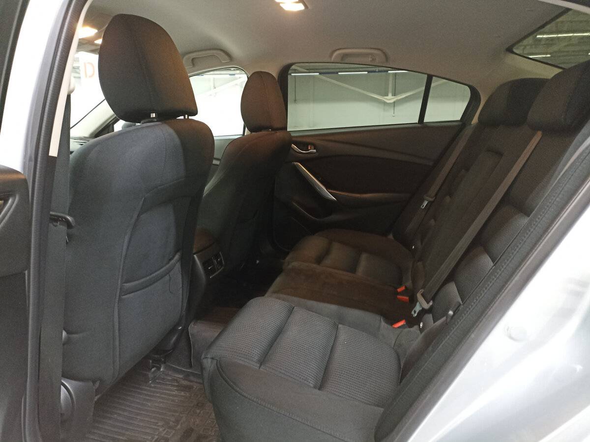 Mazda 6 с пробегом — 2016 год. Фото: #11