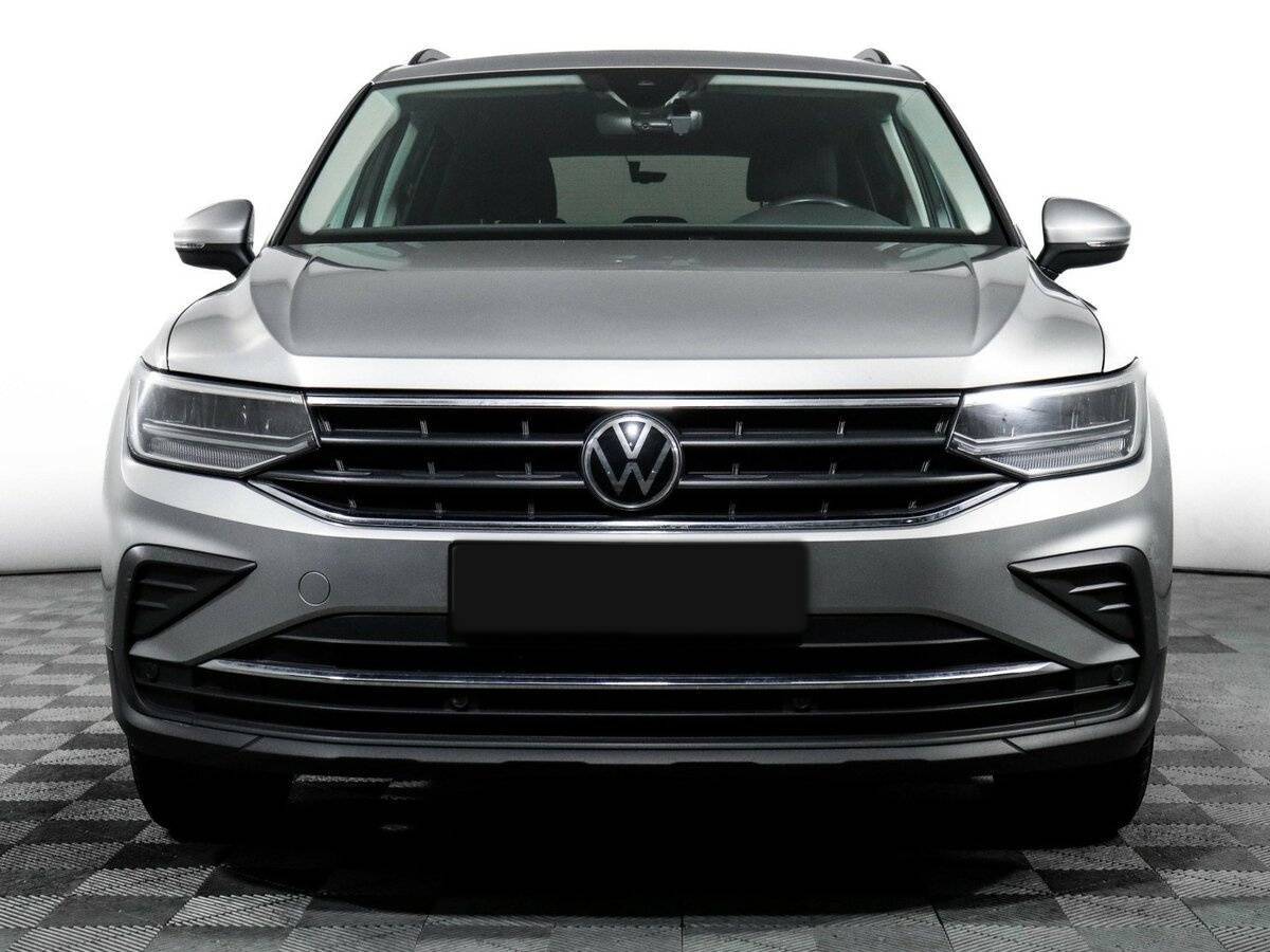 Volkswagen Tiguan с пробегом — 2021 год. Фото: #1