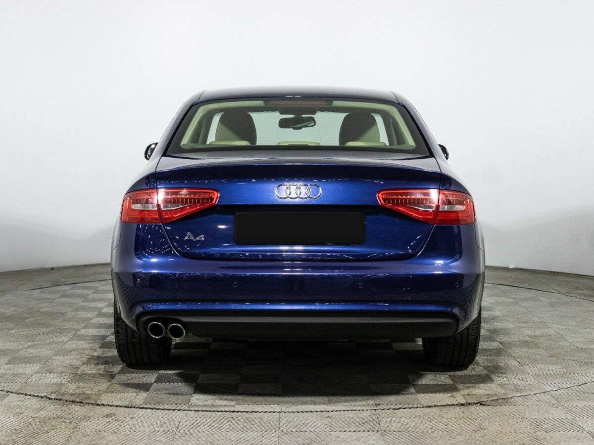 Audi A4 с пробегом — 2015 год. Фото: #5