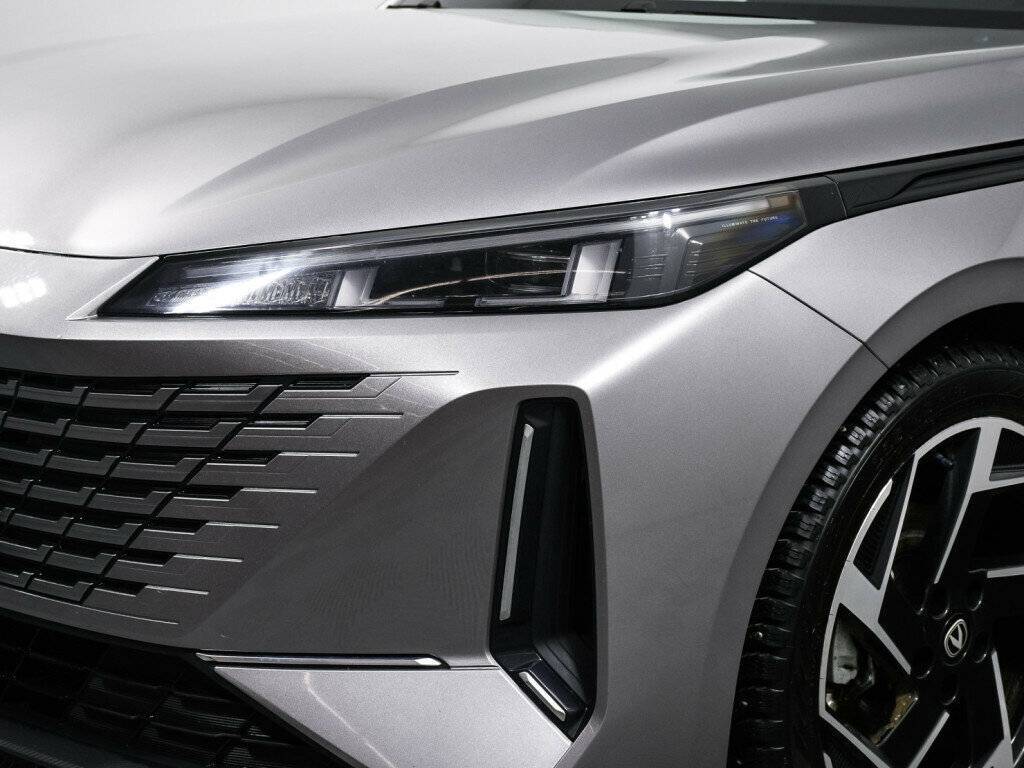 Changan Lamore с пробегом — 2023 год. Фото: #14