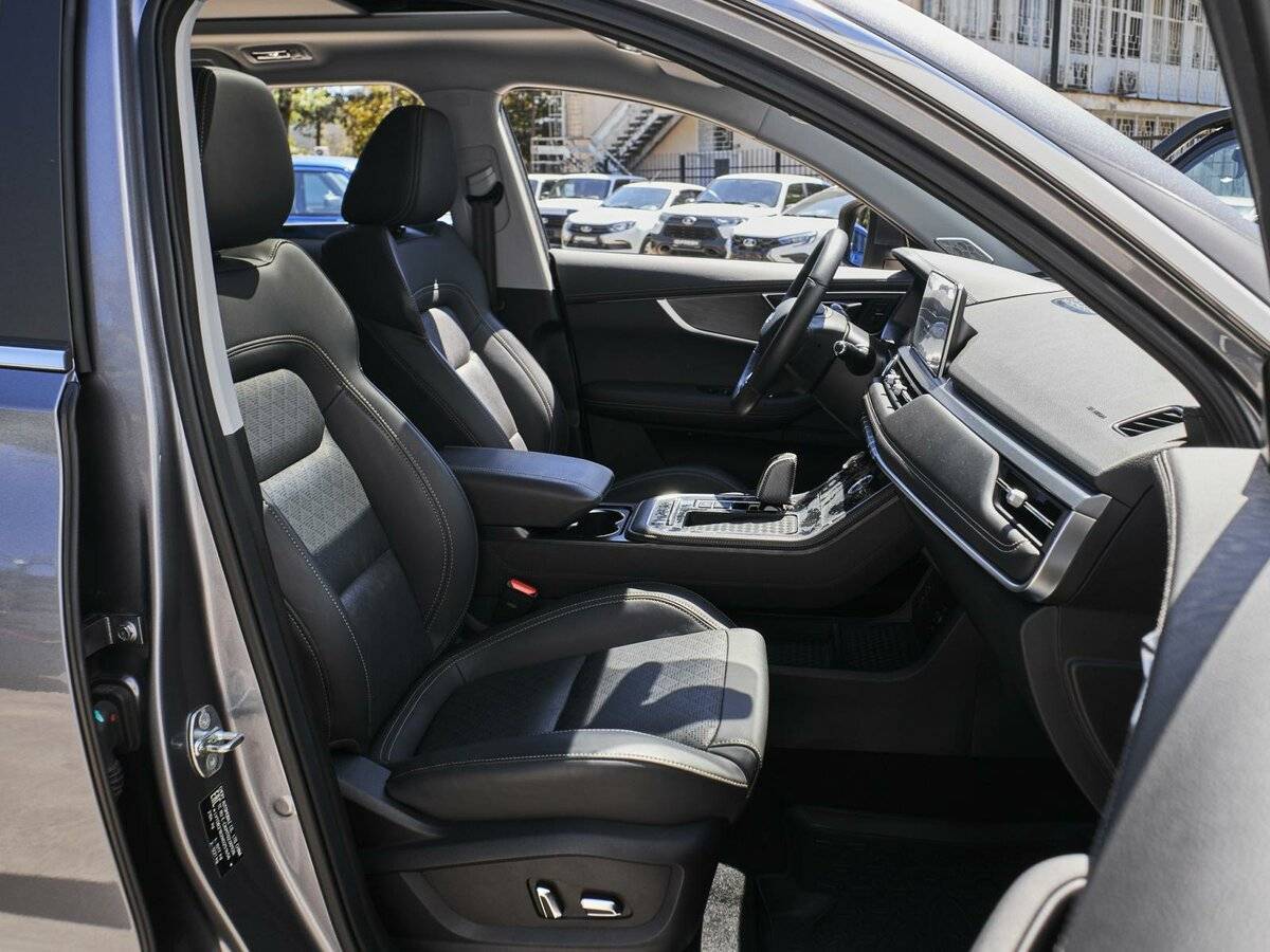 Chery Tiggo 8 с пробегом — 2022 год. Фото: #11