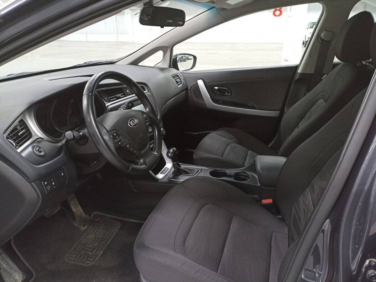Kia Ceed с пробегом — 2017 год. Фото: #15