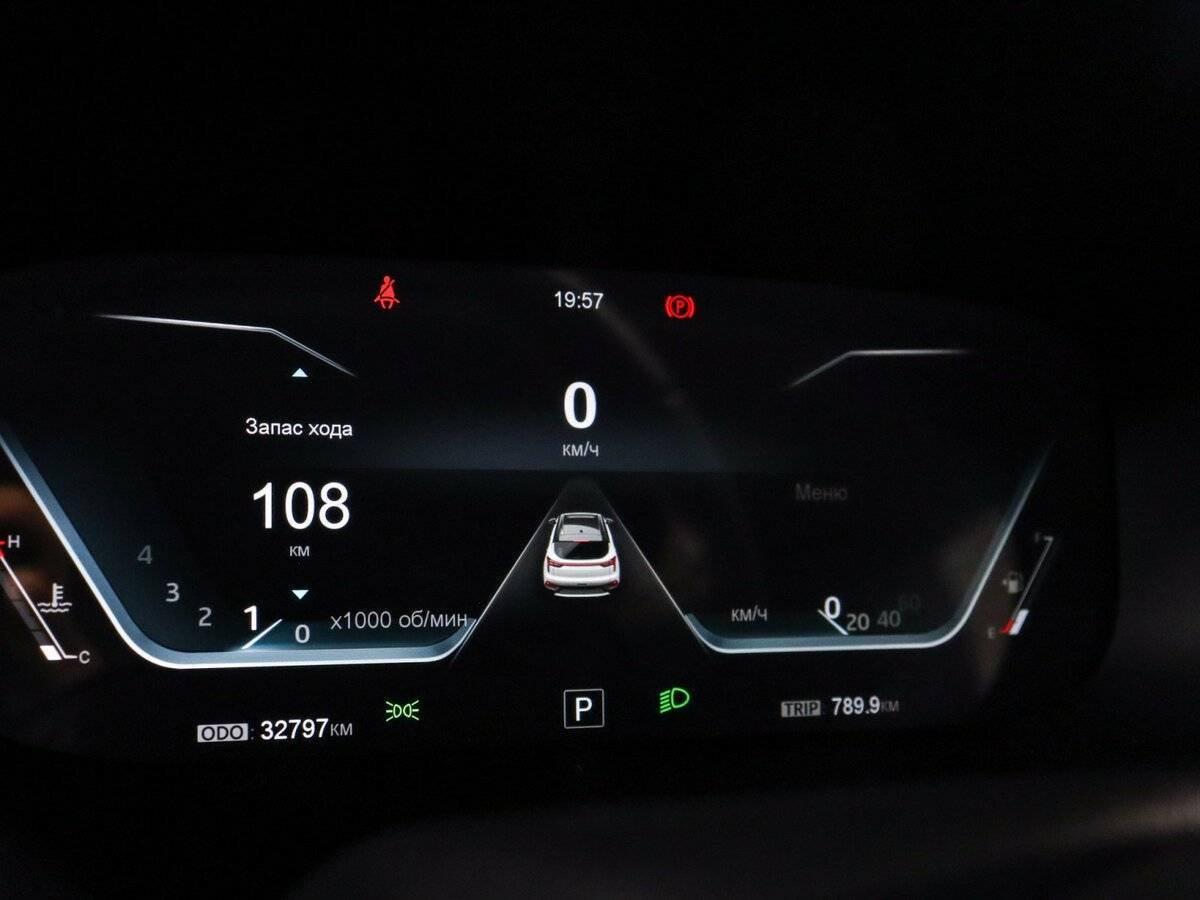 Москвич 3 с пробегом — 2023 год. Фото: #5