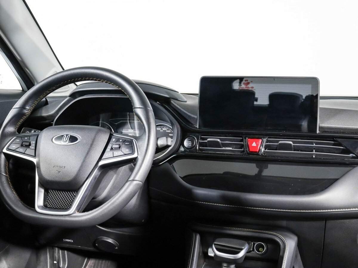 Москвич 3 с пробегом — 2023 год. Фото: #12