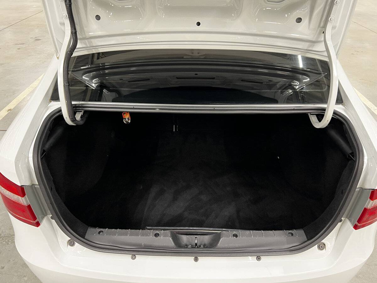 Lada (ВАЗ) Vesta с пробегом — 2018 год. Фото: #9