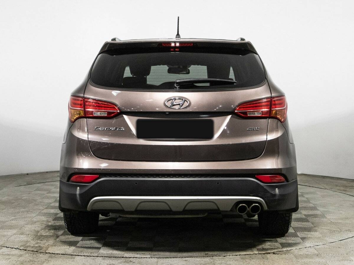 Hyundai Santa Fe с пробегом — 2012 год. Фото: #5