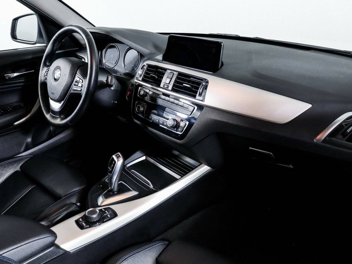 BMW 1 серии с пробегом — 2018 год. Фото: #6